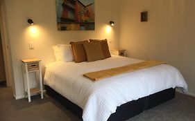 The Garden Room At Te Anau Country Accommodation